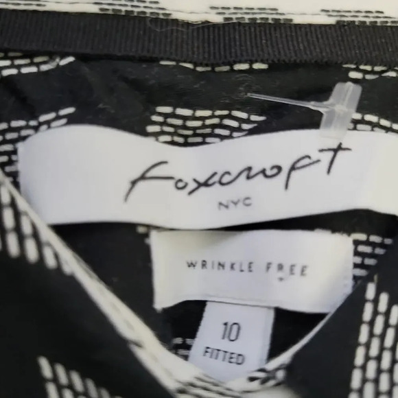 Foxcroft NYC Women Button-Up Shirt Size 10 Black Fitted 100% Cotton Long Sleeves - Picture 2 of 7